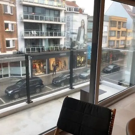 דירה Monico 0202 Ref 49 קוקסיידה