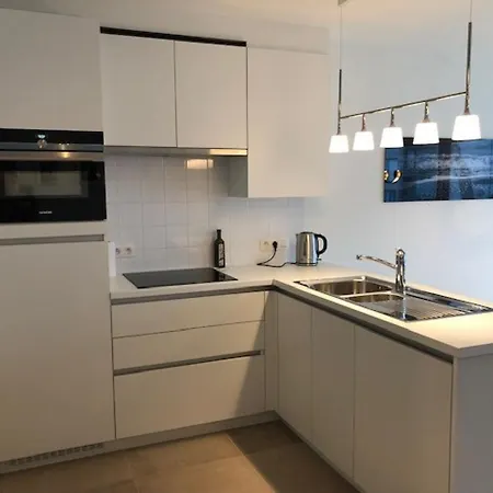 Monico 0202 Ref 49 דירה *